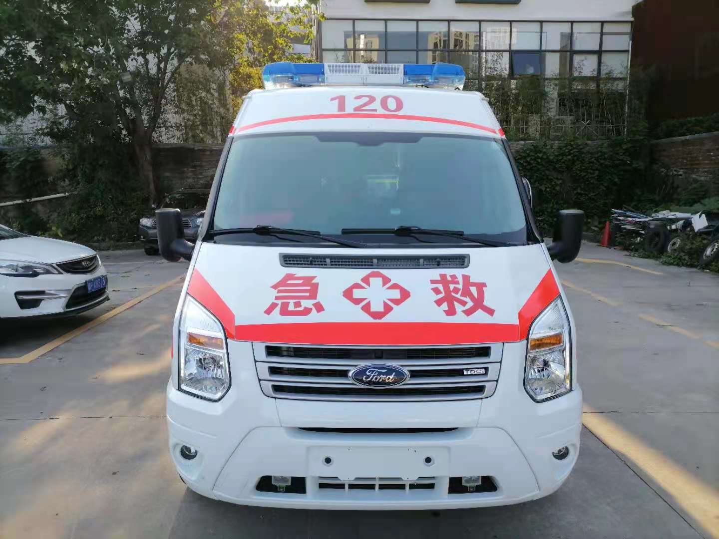 嘉禾县妇婴监护型护送